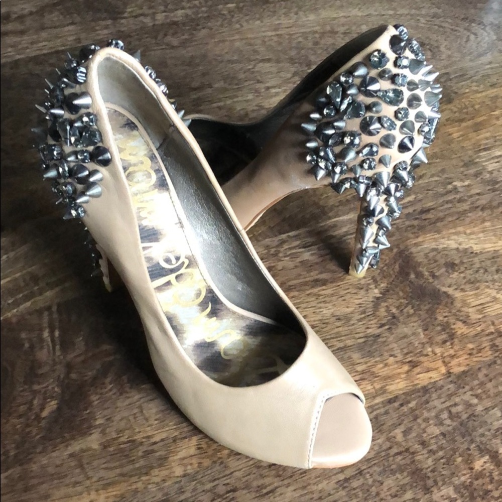 Same Edelman Studded Open Toe Nude Leather Heels